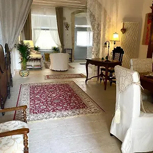  Apartment Ortigia Maam